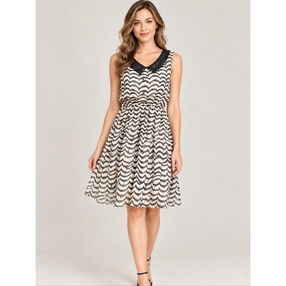 EUC Rachel Kate Women’s Sequin collar sleeveless stripped wave pattern Dress